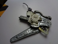 фото thumb №1, Механізм скло правий задня toyota t25 kombi