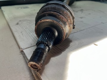 фото thumb №4, Піввісь правий зад mercedes vito w447