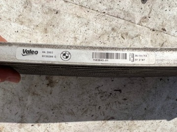 фото thumb №5, Радіаторів масла bmw f01 f06 f10 7583843-01