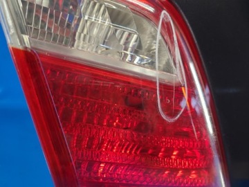 Toyota Camry 40 06-11-Крышка багажника в сборе 64401-06280