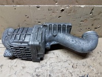 фото thumb №1, Резонатор воздуха воздухозаборник mercedes w203 1.8k