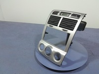 фото thumb №2, Kia sportage ii рамка радио решётки обдув часы