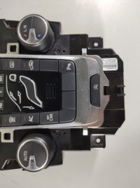 фото thumb №6, Volvo v40 12- панель керування радіо 31346949