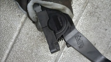 фото thumb №2, Потенціометр газу citroen c3 02r hb