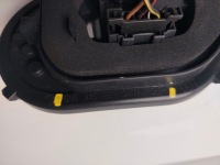 Volkswagen tiguan 5n 07r- вкладыш разъём лампы правый задний  5n0945257c с Разборки, фото thumb