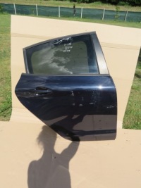 фото thumb №1, Peugeot 208 дверь задние правое задняя -remo