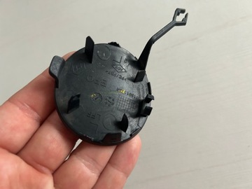 фото thumb №11, Renault megane 4 iv sedan 2015-2020 заглушка фаркоп перед оригінал