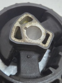 Кронштейн подушка двигуна opel astra j iv 1.4 turbo 13248600 в Україні, фото thumb