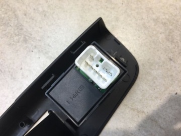 фото thumb №6, Панель стёкла левый зад kia ceed i 82351-1h000