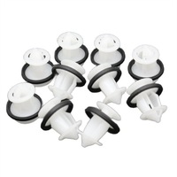 фото thumb №1, Клипса обивка дверь toyota aygo c-hr lexus es350 rx450 677730e020