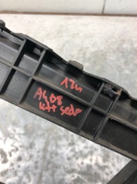 Направляющая бампера левый задний  audi a4 b8 lift sedan 8k5807453a Недорого, фото thumb