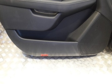 фото thumb №8, Mercedes gle w166 обивка боковина перед