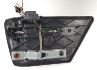 фото thumb №1, Вкладыш заглушка лампы правый задняя mercedes w124 coupe