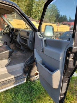 фото thumb №10, Комплектні салон сидіння ліжко столик обшивки все vw t4 multivan camper