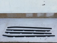 фото thumb №1, Молдинг правая перед zagniające hyundai tucson ii 15-19