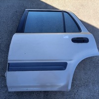 фото thumb №1, Двері лівий задня honda cr-v 1