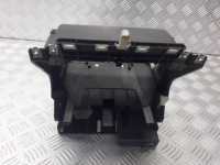 фото thumb №3, Каркас радио ящик audi a3 8p 2.0 tdi 8p0858005b