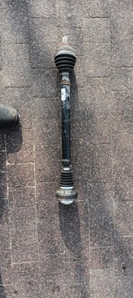 фото thumb №1, Приводной вал правая перед vw passat b7 cc 3aa407272
