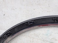 фото thumb №12, Audi e-tron 4ke 19- молдинг крила права перед