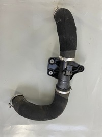 фото thumb №1, Audi a6 c7 3.0tdi левый шланг интеркулер 4g0145737ab , 4g0145673r