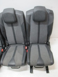 фото thumb №13, Обивка pół кожа сиденья peugeot 5008 ii