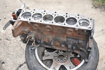 BMW E24 E23 635CSI m30 m30b35 ПОЛНЫЙ БЛОК ВАЛА ПОРШНИ 1270006