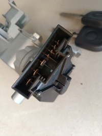 фото thumb №11, Nowa комплектна замок запалювання seat ibiza iv mii toledo 4