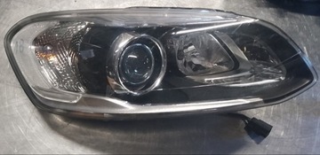 фото thumb №1, Volvo xc60 рестайлинг ксенон правые фара лампа