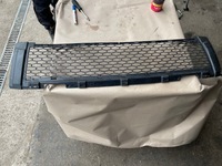 фото thumb №1, Land rover оригинальный номер 6h52-17k946-a решётка бампера передний