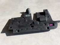 фото thumb №1, Защита нижняя консоли левая 4l1815173 audi q7