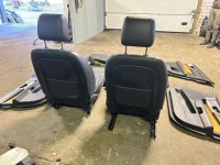 фото thumb №6, 2012 jaguar xf x250 повний салон