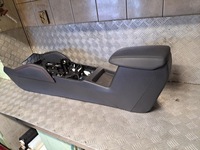 фото thumb №8, Ford focus mk4 st-line підлокітник