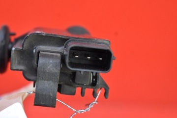 фото thumb №8, Катушка зажигания zl01-18-100b mazda 323 bj 1.5 16v 88 km 98-00