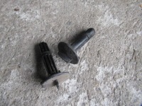 фото thumb №1, Dacia sandero ii кронштейн радиатора штифты