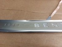 фото thumb №7, Накладки пороговые подсвечиваемые continental gt 19r