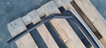 фото thumb №6, S3 8y a3 прокладка стёкла дверь резиновая alu правая правый зад sedan 8y5839432