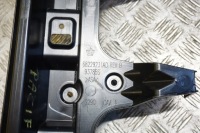 фото thumb №8, Chrysler pacifica 2017 - 2024 направляющая бампера задняя усилитель кронштейн usa