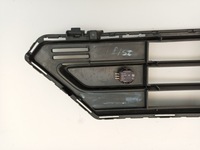 фото thumb №9, Volvo xc40 recharge рестайлінг 2022- решітка середня бампера перед 32136098