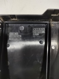 фото thumb №6, Volvo v40 15r - крышка коробка предохранителей 31337532