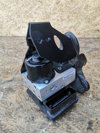 фото thumb №1, Mercedes r-klasa w251 насос abs a1644312912