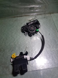 фото thumb №1, Замок доводчик крышки vw arteon 3g0827887b