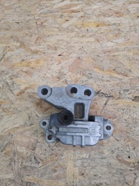 фото thumb №1, Jeep renegade кронштейн подушка двигателя 00520709670