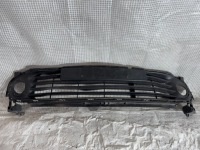 Купить Renault clio iv 4 решётка средняя бампера, фото thumb