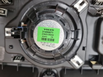 фото thumb №7, Volvo xc40 динамік маскувальна накладка harman кардон