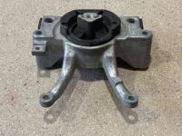 фото thumb №12, Подушка коробки передач bmw 7 g11 g12 6862576