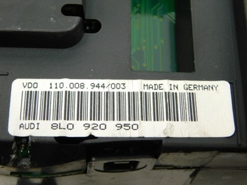 Счетчик часов Audi A3 8L 1.9 TDI дизель 1/2 FIS
