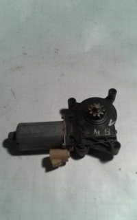 Купити Моторчик скло правий перед mercedes ml w163 9137041105, фото thumb