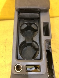 фото thumb №8, Volvo v50 - тунель середній з шторка 2263761