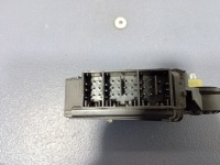 фото thumb №5, Vw polo iv 9n 5d моторчик скло правий перед 6q5837752a