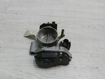 фото thumb №1, Vw passat b4 1.6 b дроссельная заслонка 037133064b